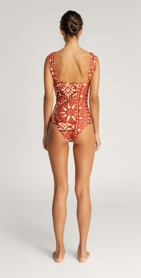 One Piece Sasha Rubi MEDIUM