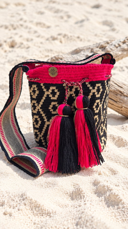 Medium Blue and Fucsia Mochila