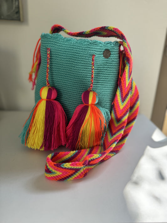 Medium Solid Aqua Bag